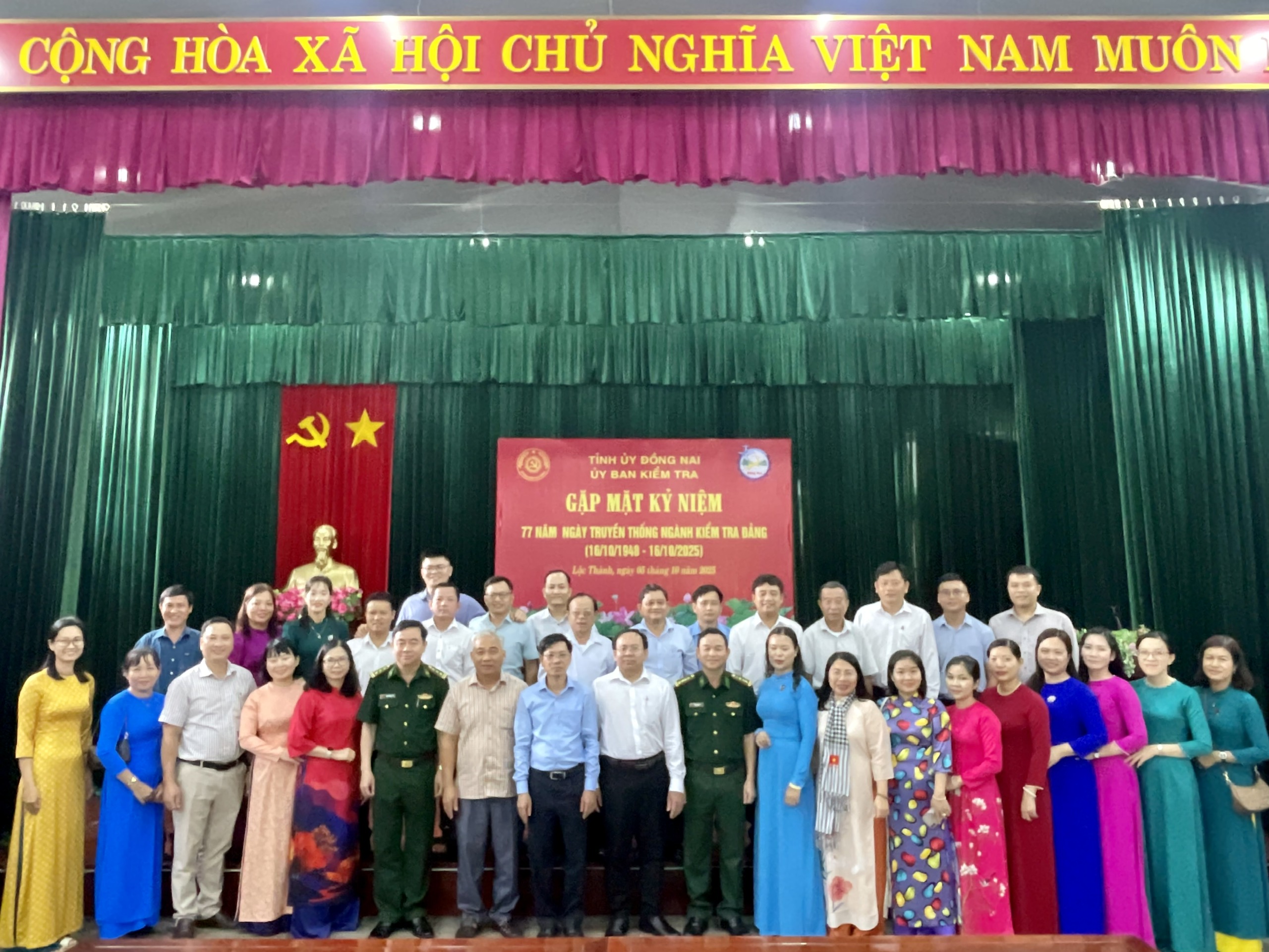 z7082956825642 40241f28b6f06a34789bff86ba610176